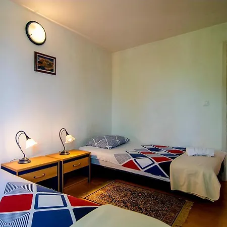 House * سبليتسكا